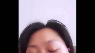 I'm a bank robber. This is my first time robbing a bank1