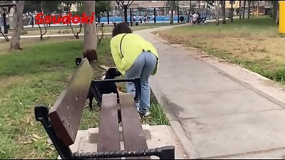 He promised to show his cats, but we ended up having sex in his room. It was one of the best experiences of my life. With English subtitles.