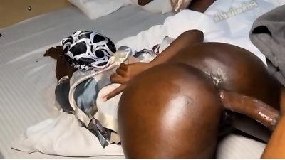 A wealthy older woman from Portharcourt uses her curves to secure her apartment lease