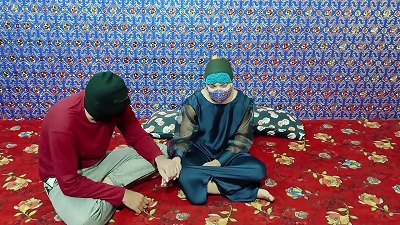 Beautiful Indian woman has sex for the first time.