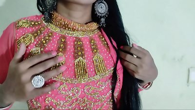 My nice girlfriend loved labia frigging