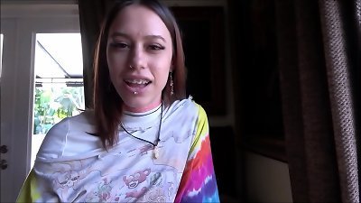 Young step-sister's entrepreneurial plan sparks family therapy sessions