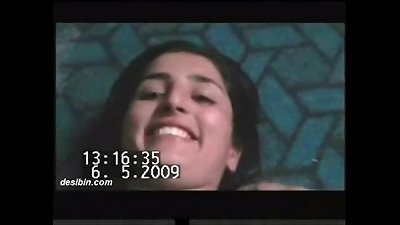 Scandal with Indian woman Ribab fucked by her neighbor for sex