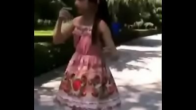 Em, a cute student, performs a sexy dance â€“ full video link: https://megaurl.in/I4du1je2