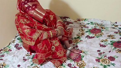 First night in marriage of an arranged marriage couple - Suhagrat