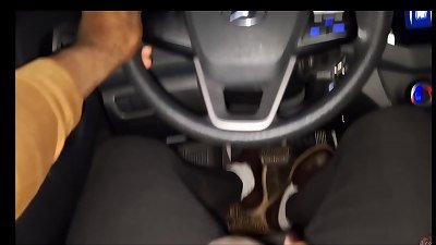 NegÃ£o has a secret affair with a married woman who goes shopping after the sex act. Part 1.